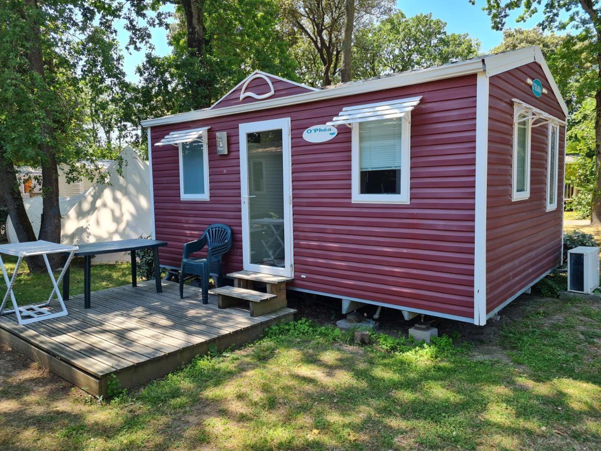 Camping Fleur D'Oleron Saint-Pierre-d'Oleron Exterior photo